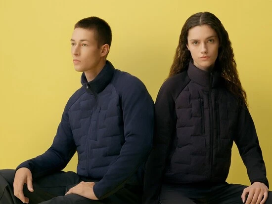 激レア　希少⭕️Uniqlo スウェーデン ニットジャケット　パラリンピック　選手 ユニクロがスウェーデンのオリパラ代表団にウェア提供「嘘のような本当